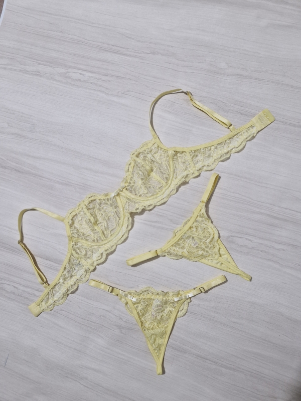 Conjunto de lingerie sensual meia-taça amarelo