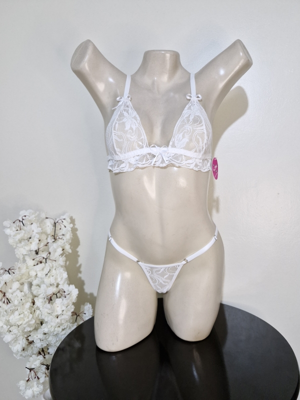 Lingerie feminina sensual branca