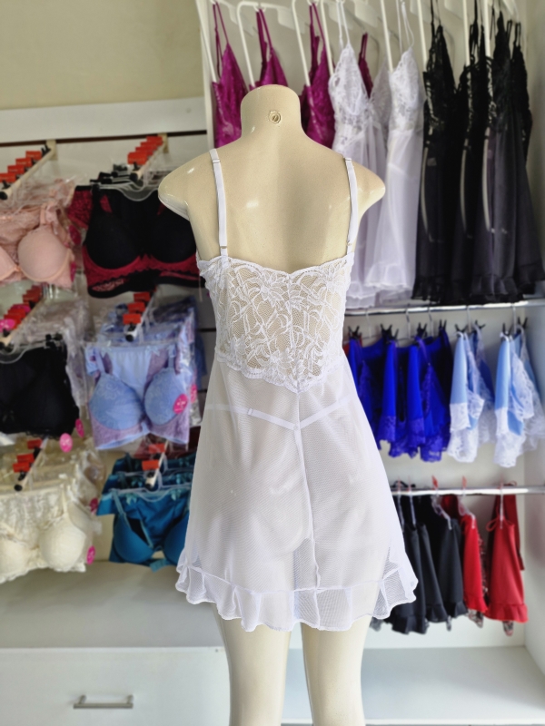 Camisola Laís feita com tule e renda branca - Image 3