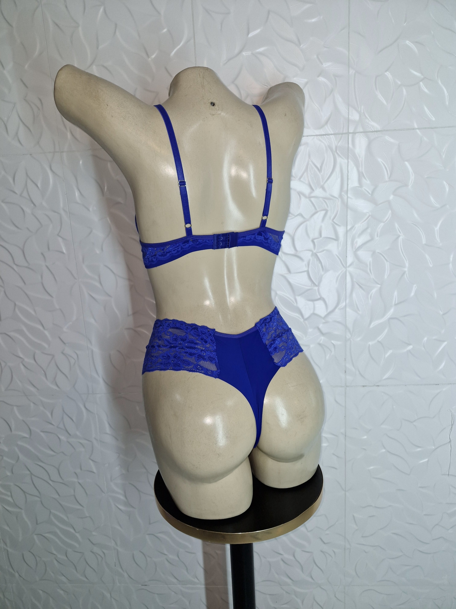 Conjunto de lingerie feminina fio duplo com pala em renda - Image 3