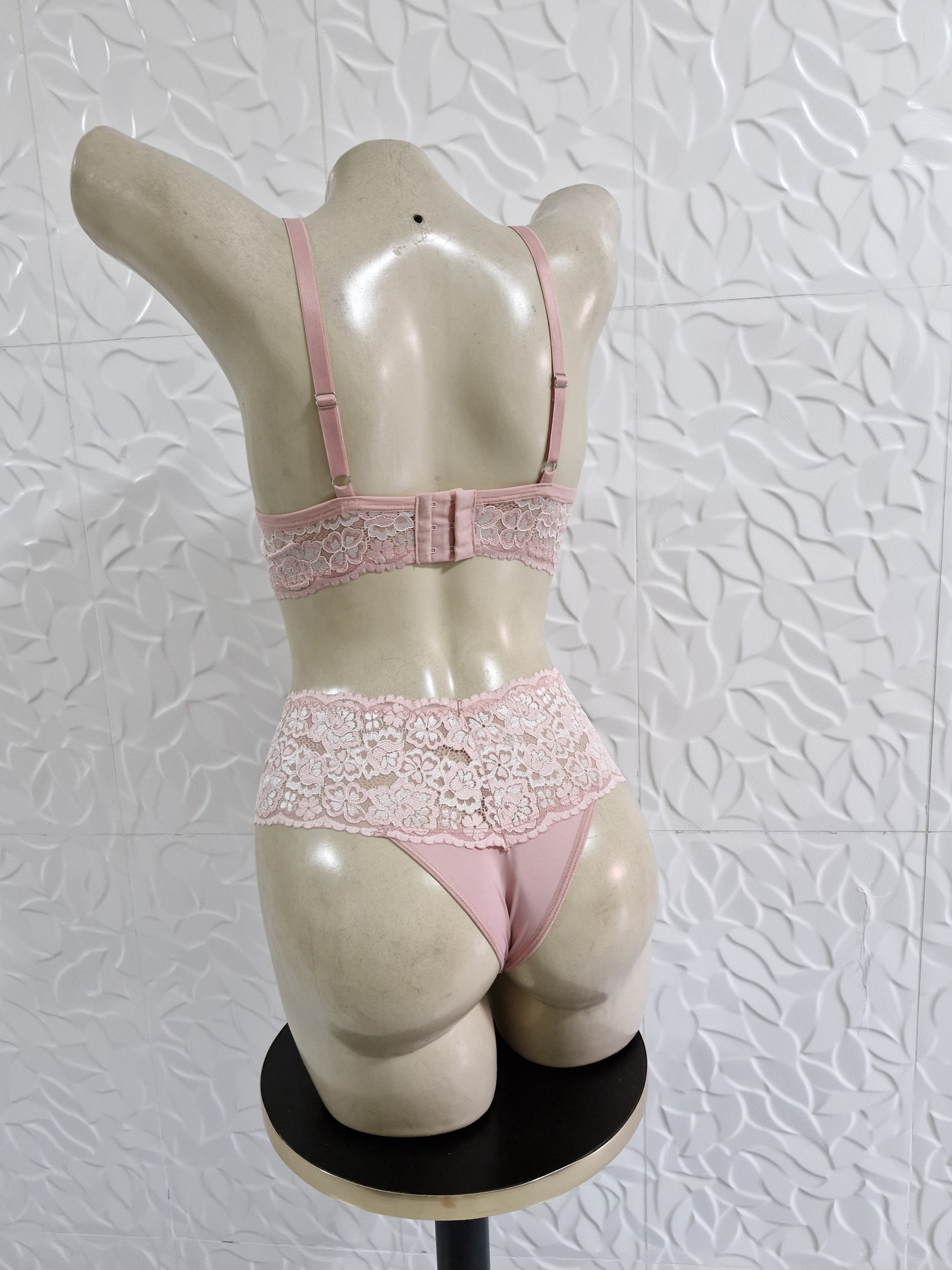 Conjunto de lingerie bicolor com pala e poliamida - Image 3