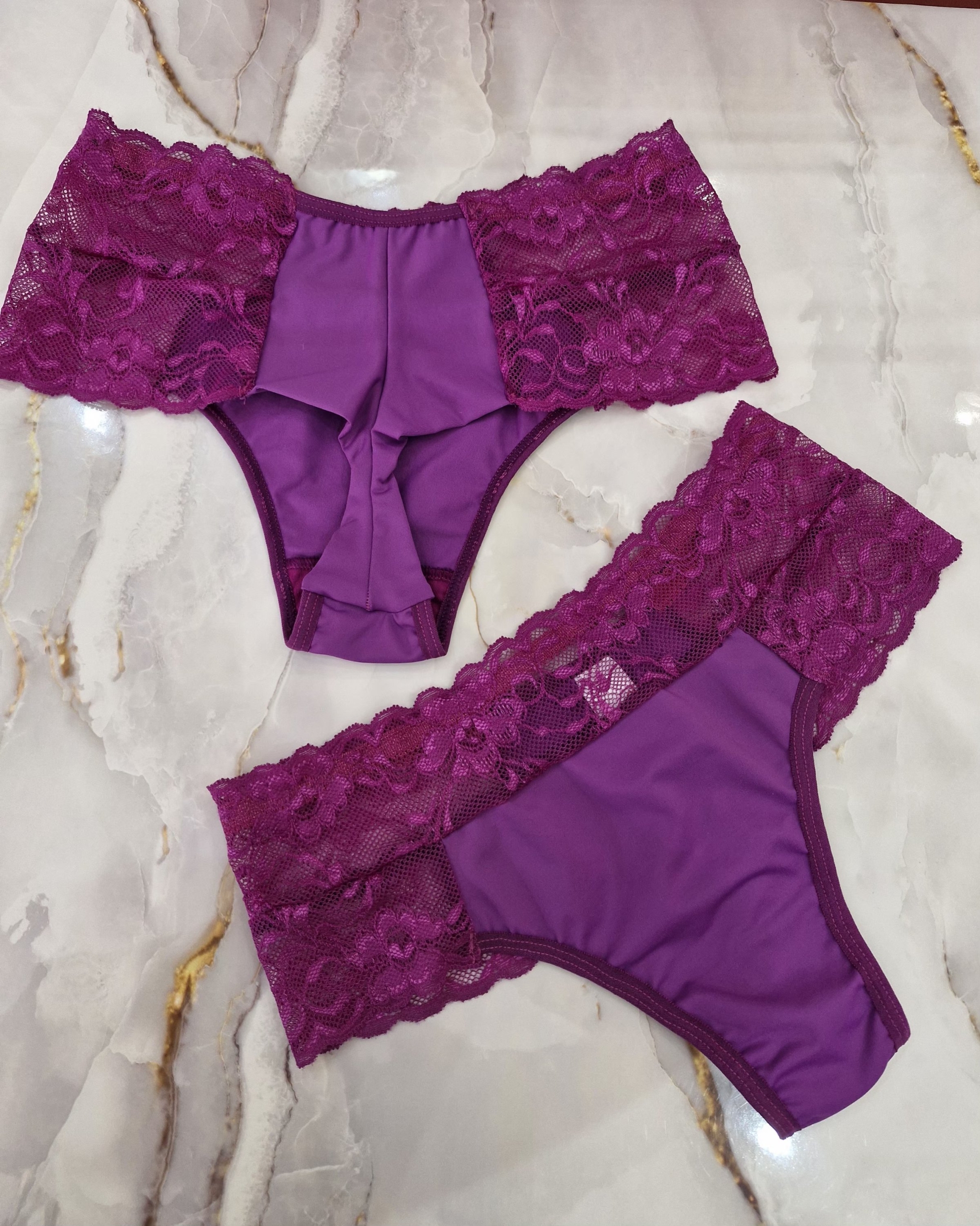 Calcinha fio duplo com laterais e pala em renda - Image 2