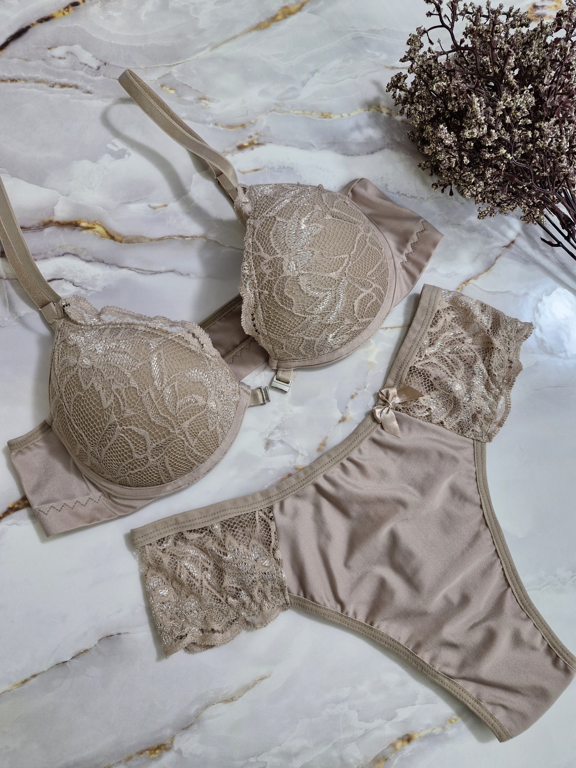 Conjunto de lingerie nudes com soutien Abotoador Frontal - Image 2