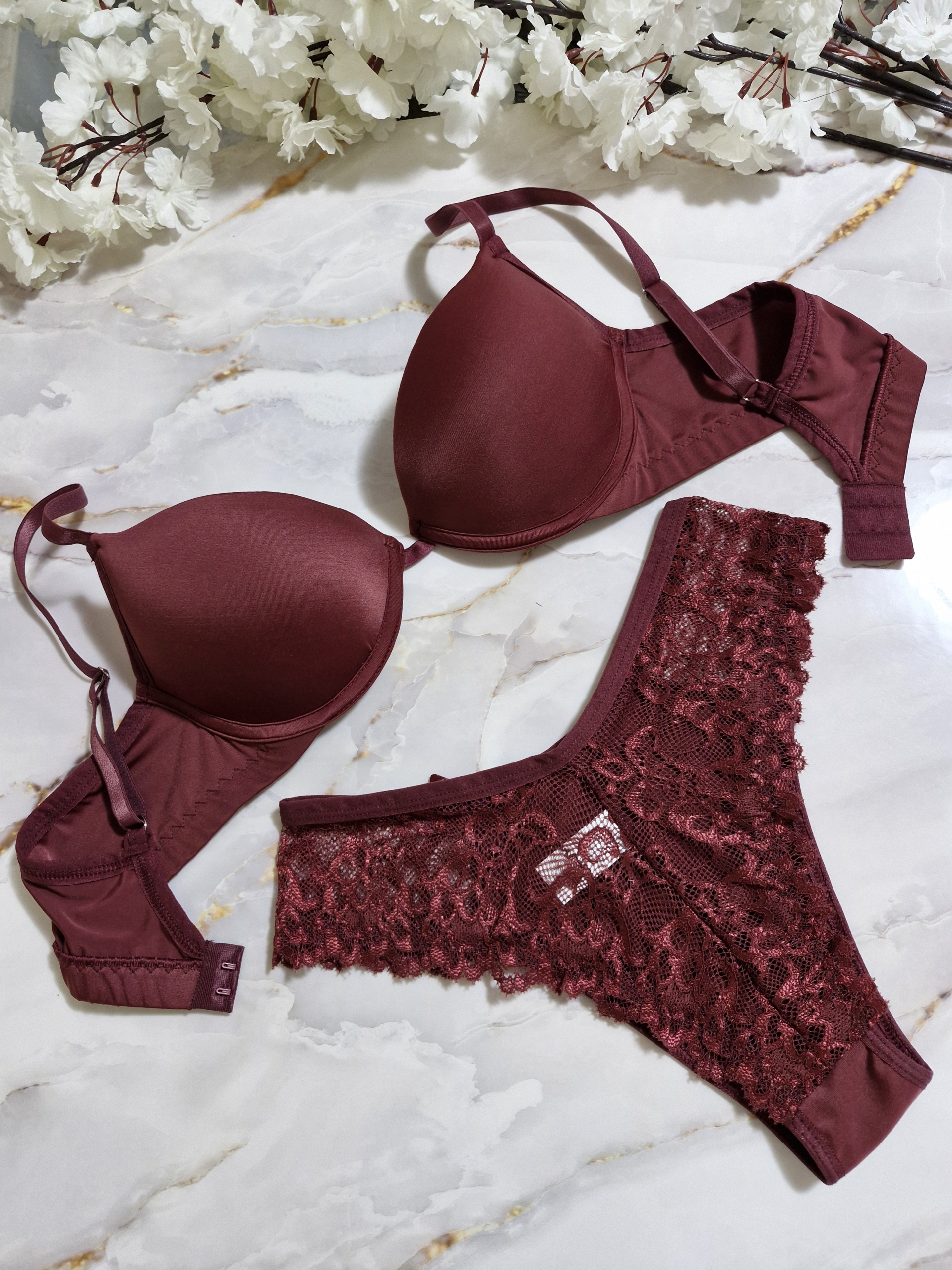 Conjunto de lingerie em microfibra e detalhes em renda rubro - Image 2