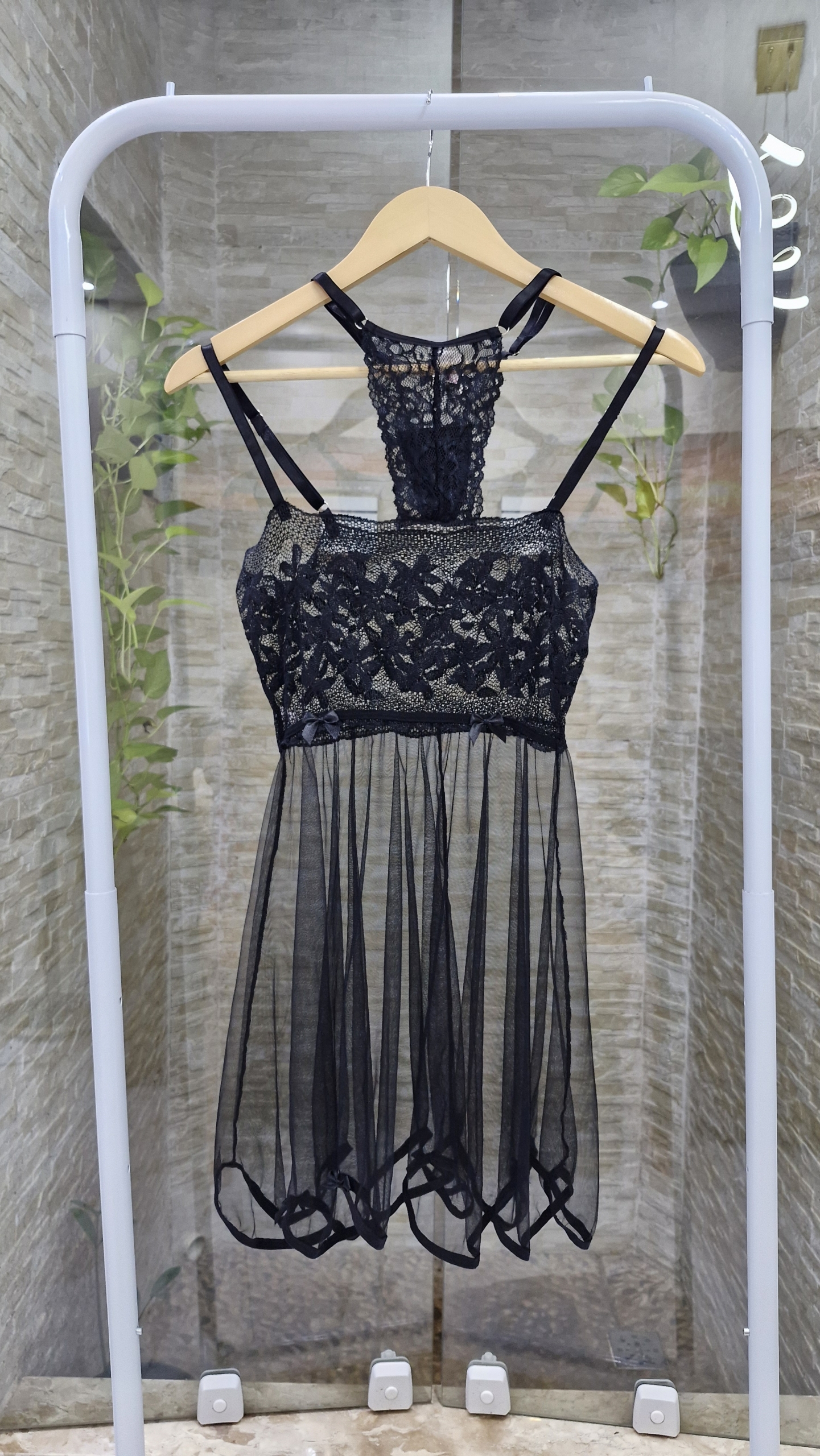 Camisola Jade em tule transparente com renda - Image 4