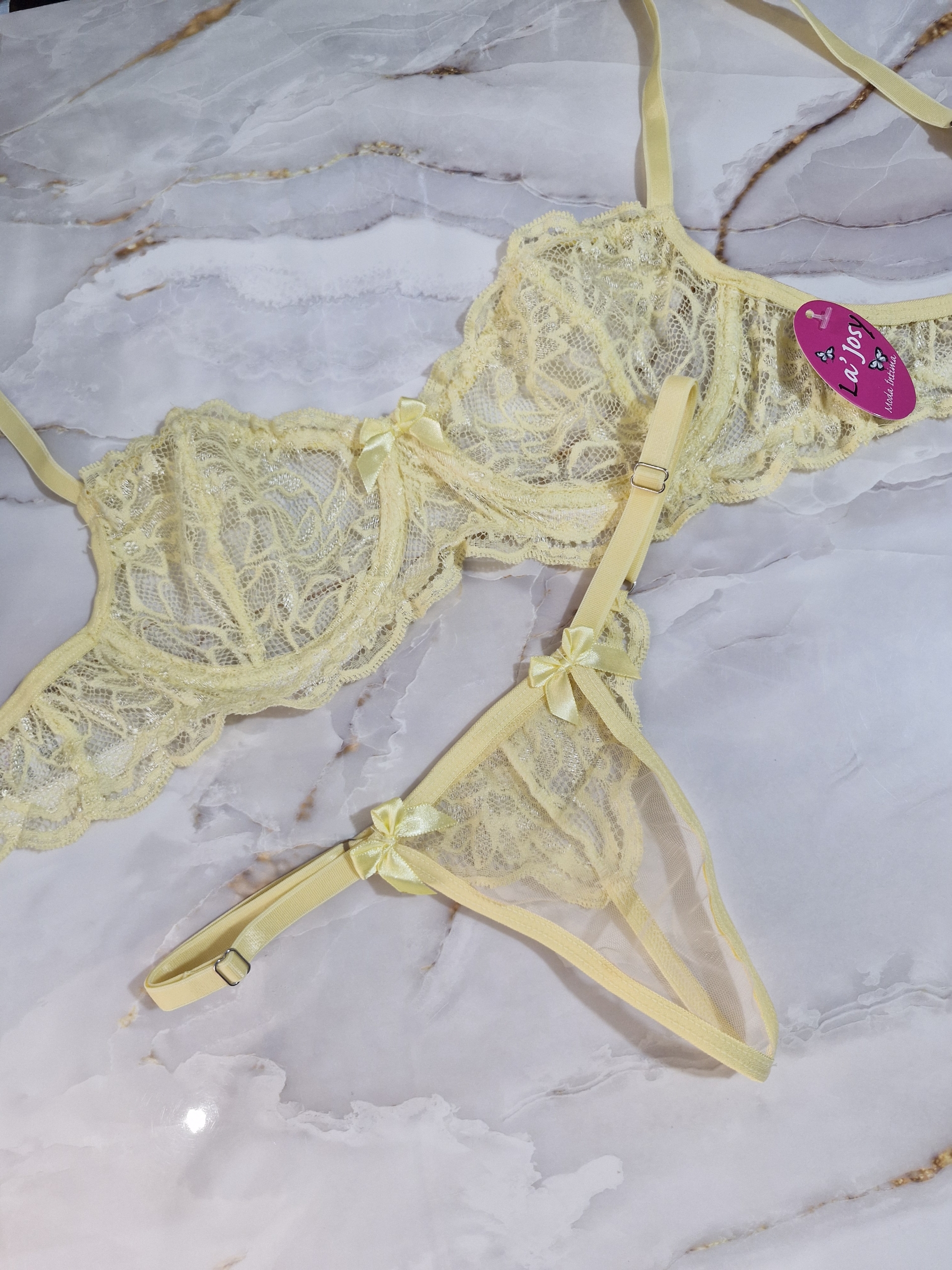 Conjunto sensual meia-taça em renda e tule