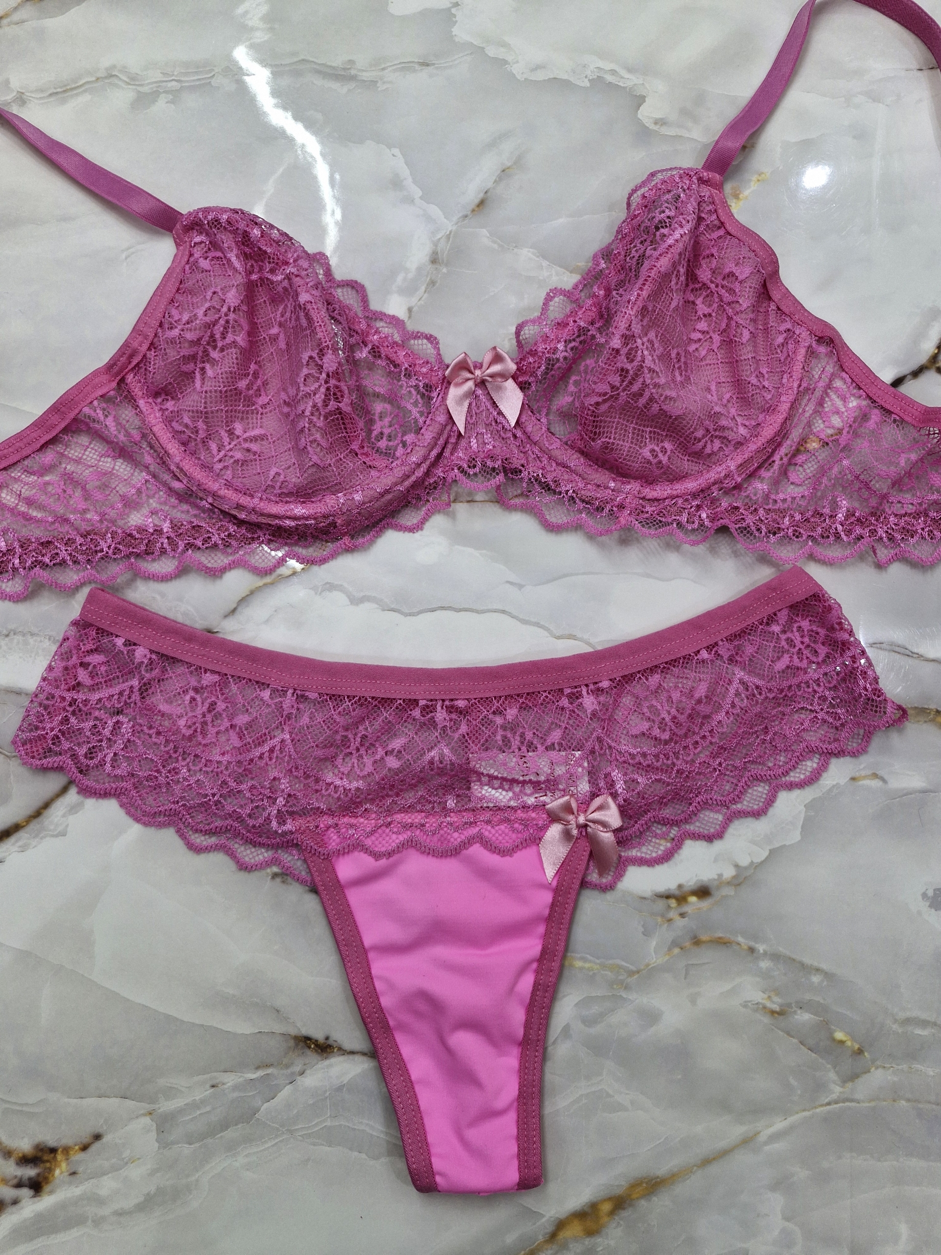 Conjunto de lingerie meia-taça Jane - Image 4