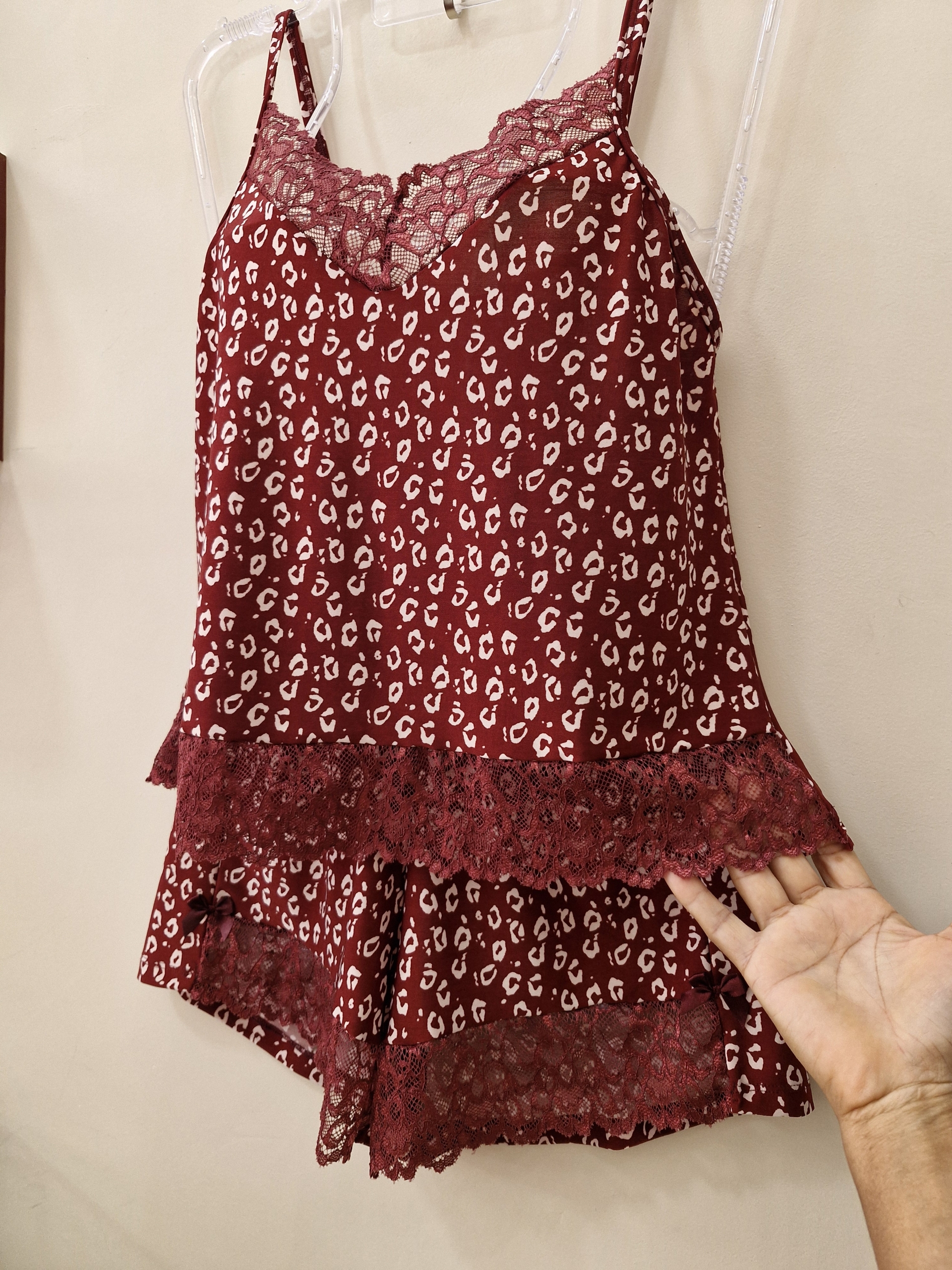 Babydoll em Liganete estampada com decote e barras em renda - Imagem 3