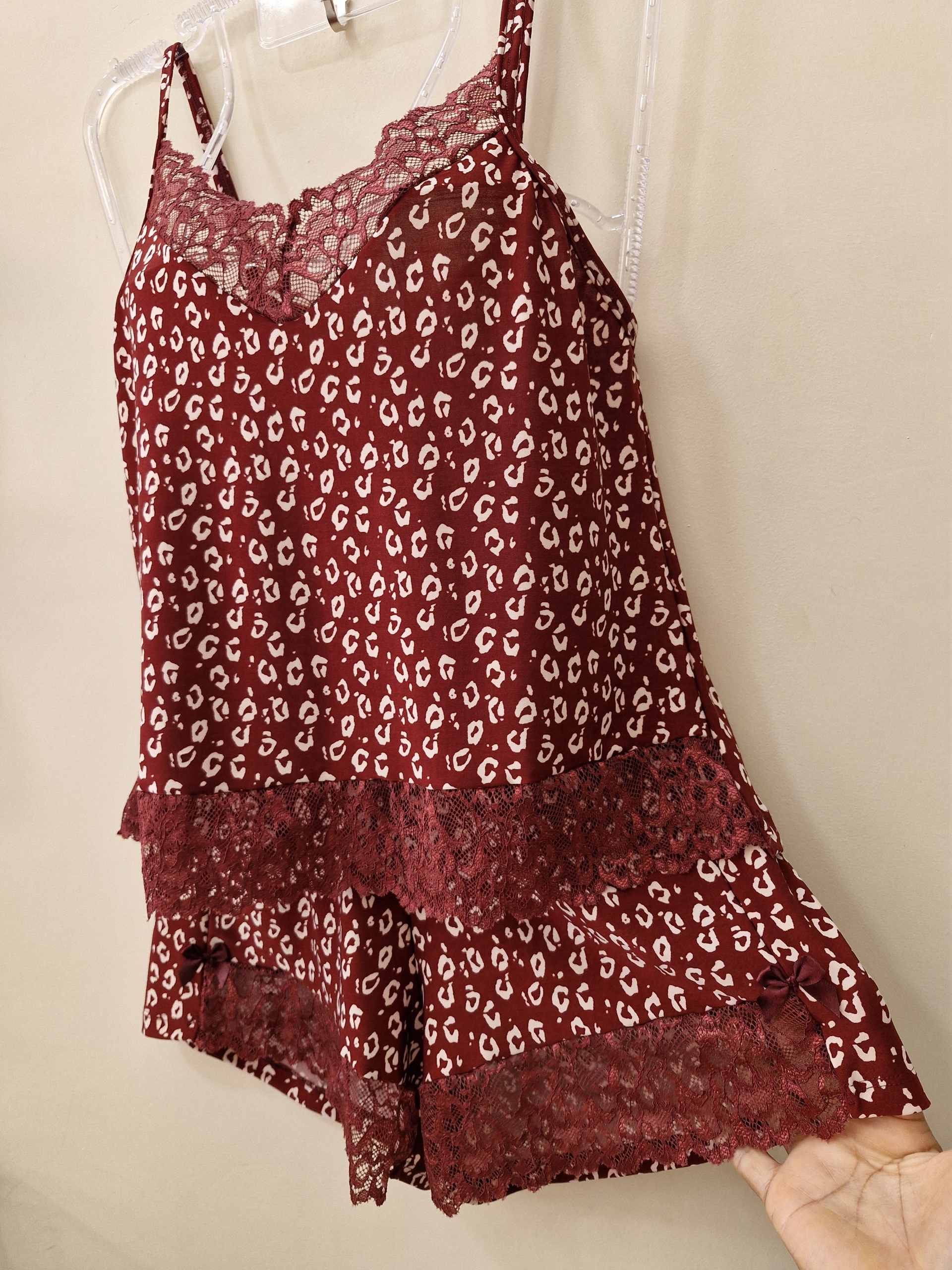 Babydoll em Liganete estampada com decote e barras em renda - Imagem 4